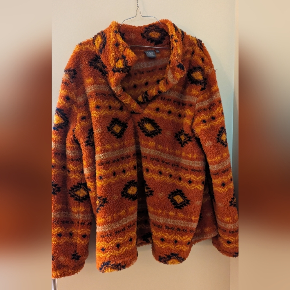 Oversized fleece sweater